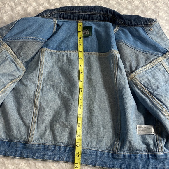 Wild Fable patchwork jean jacket small- perfect condition SOOOO COOL!!💕 - Picture 9 of 9